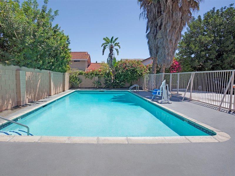 Buena Park Inn Luaran gambar