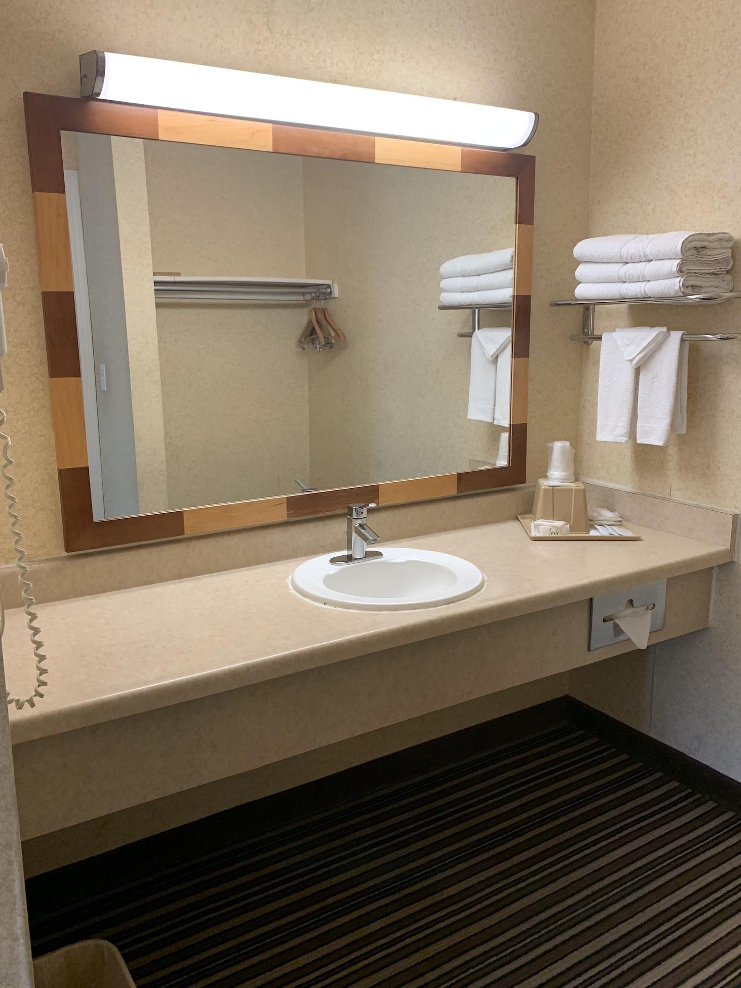 Buena Park Inn Luaran gambar