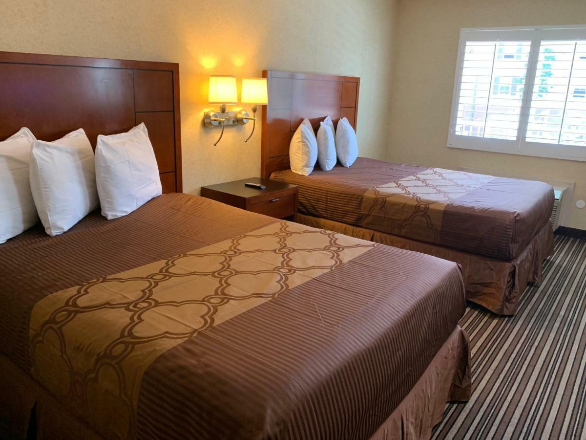Buena Park Inn Luaran gambar