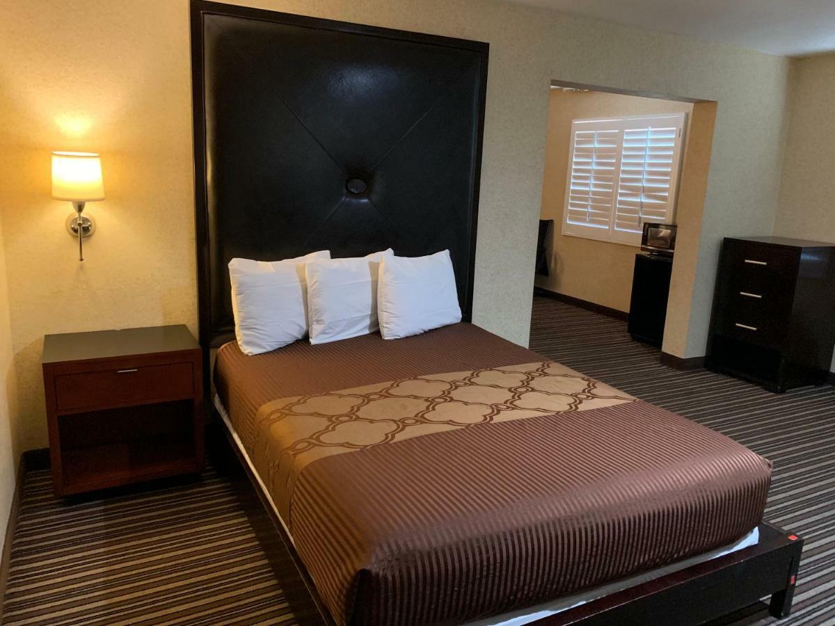 Buena Park Inn Luaran gambar